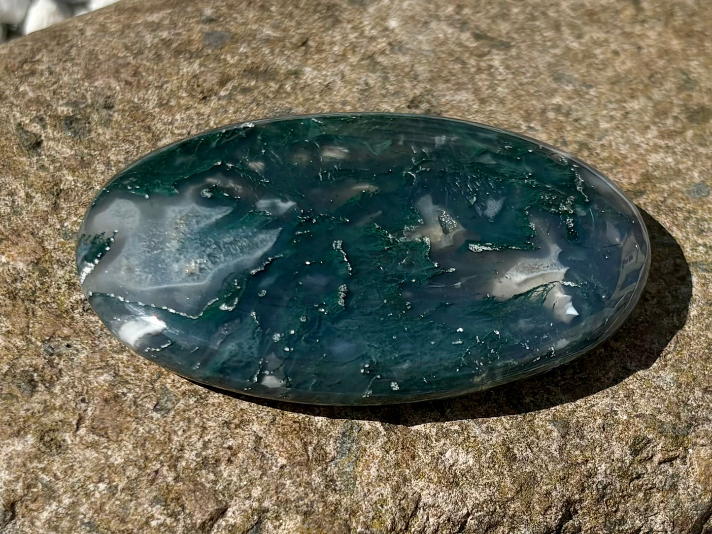 Moss Agate Palm Stone – Polished Natural Crystal