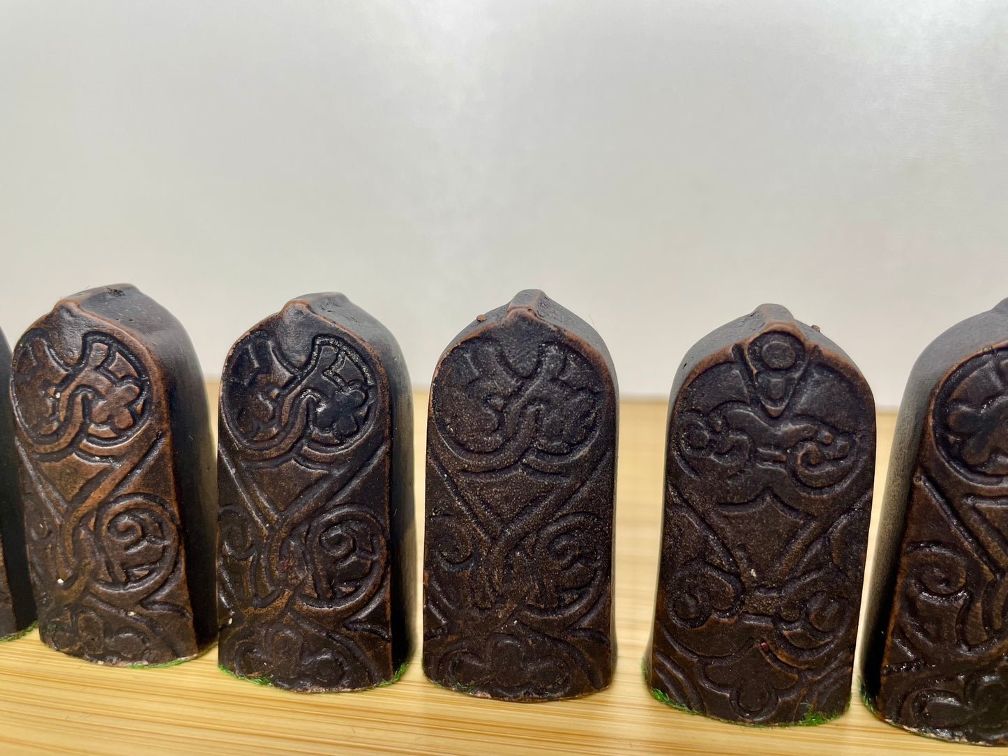 Full Size Isle of Lewis set of Chess Pieces