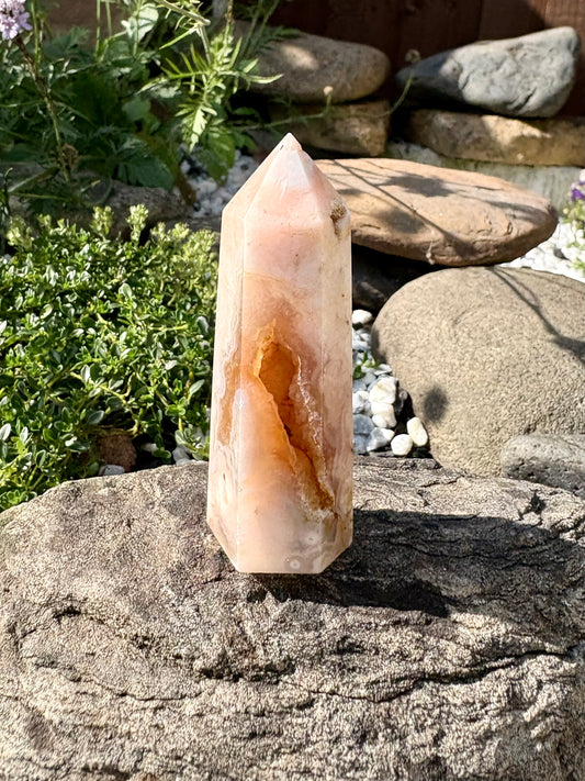 Flower Agate Crystal Point with Large Druzy – 64 g