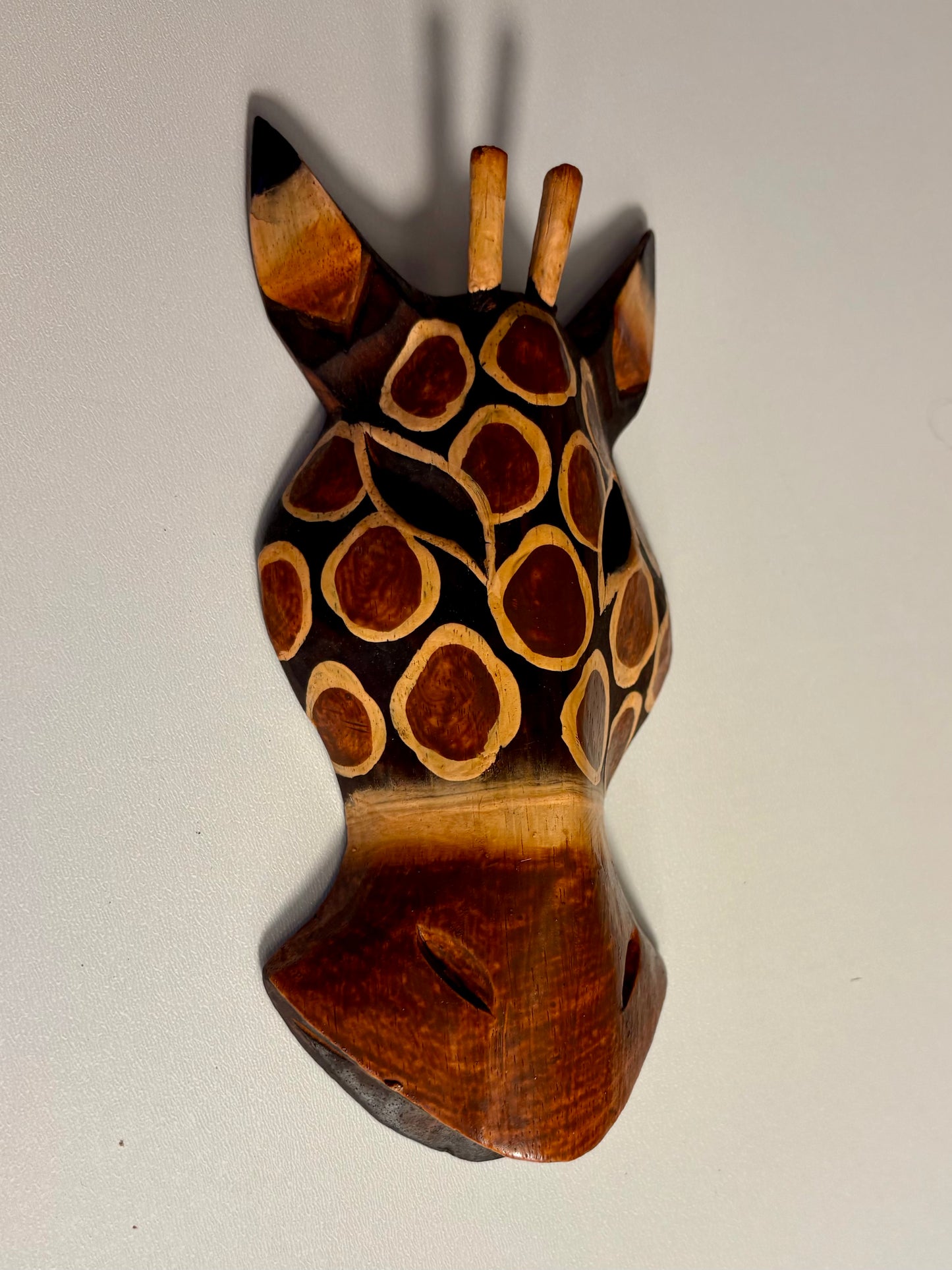 Hand-Carved Wooden Giraffe Wall Mask – 20cm African Tribal Wall Art
