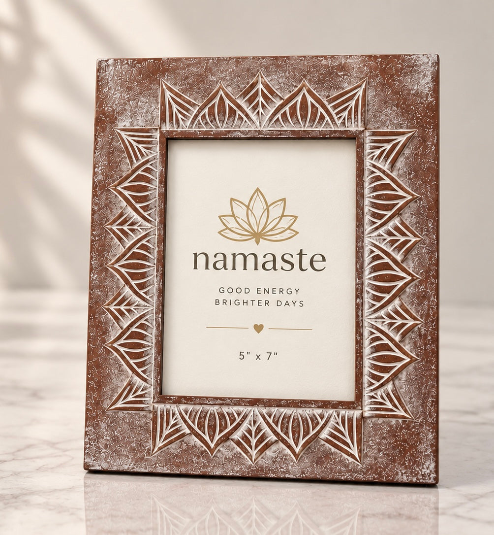Photo Frame 6x4 or 7x5 | Freestanding Picture Frame for Photos & Gifts