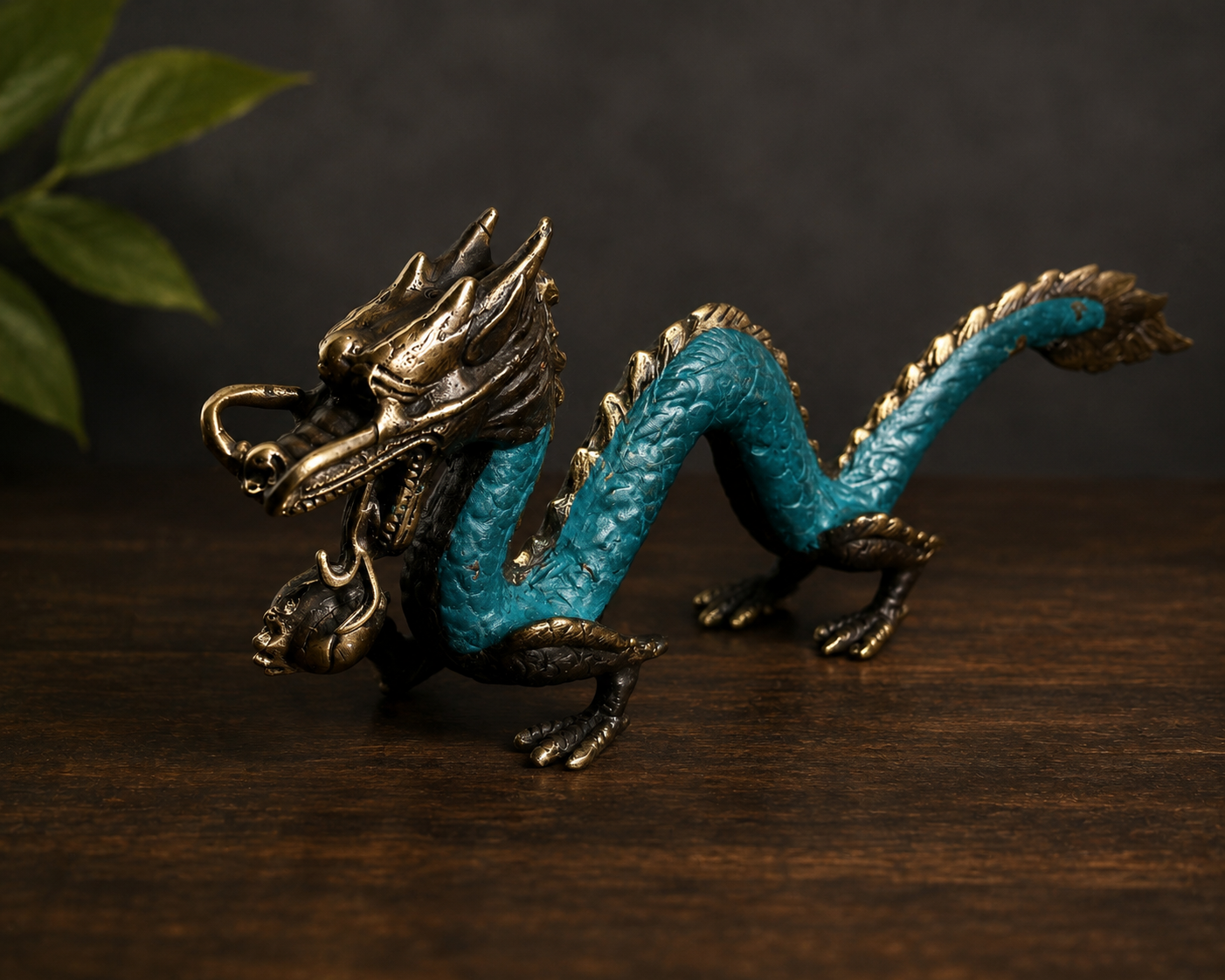 Brass Chinese Dragon Figurine – 20cm Decorative Oriental Dragon Ornament
