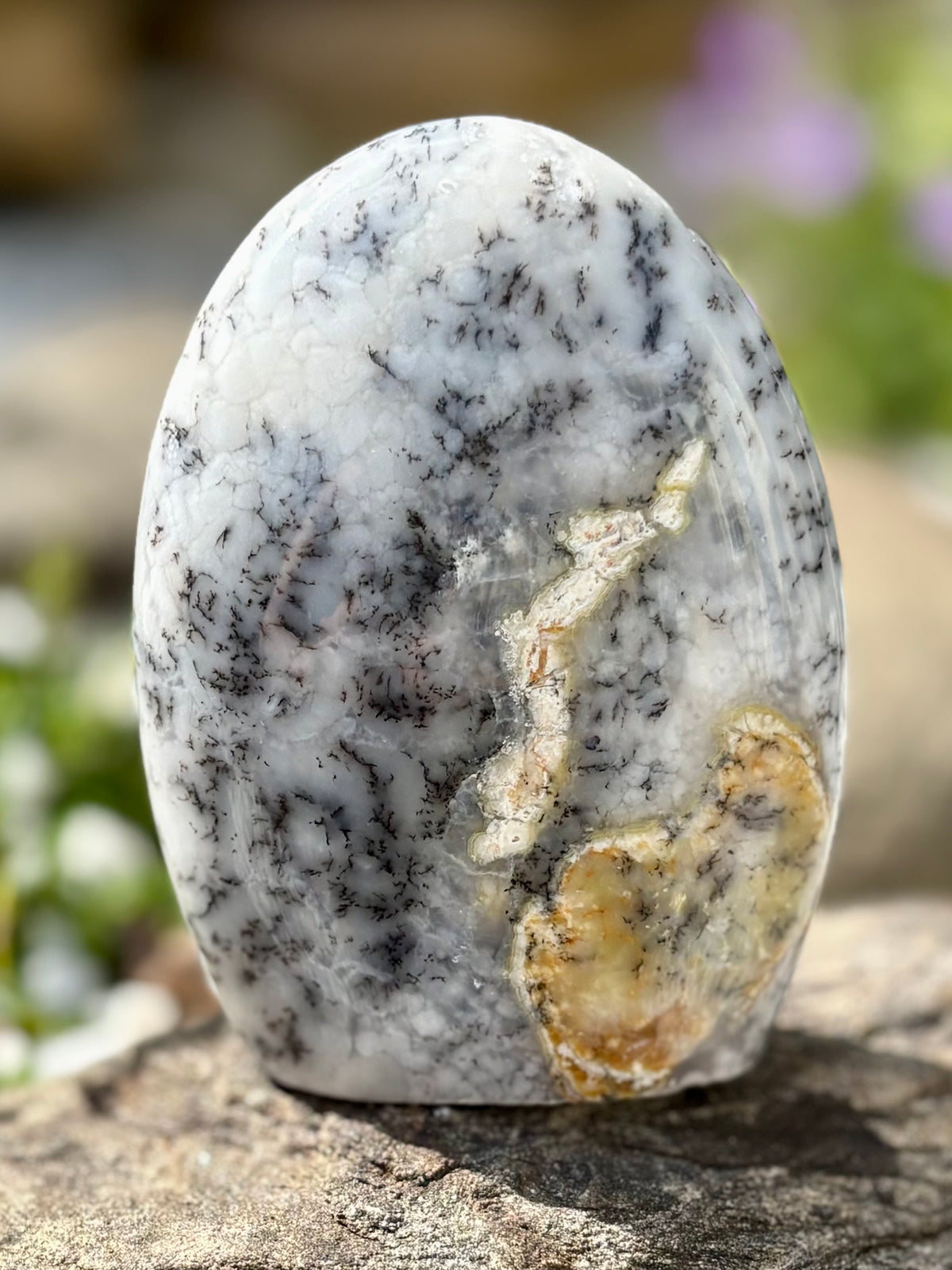 Dendritic Merlinite Freeform – 7.5 cm, 206 g