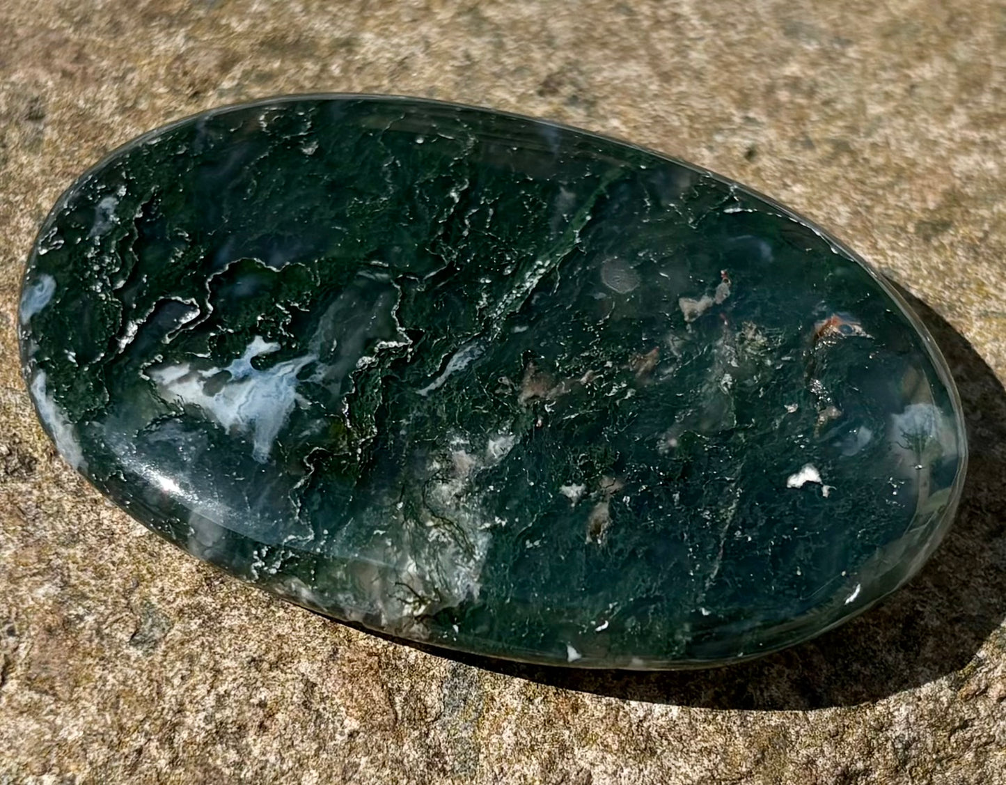 Moss Agate Palm Stone – Polished Natural Crystal