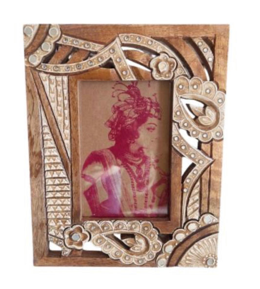 Hand carved wooden photo frame 6x4”