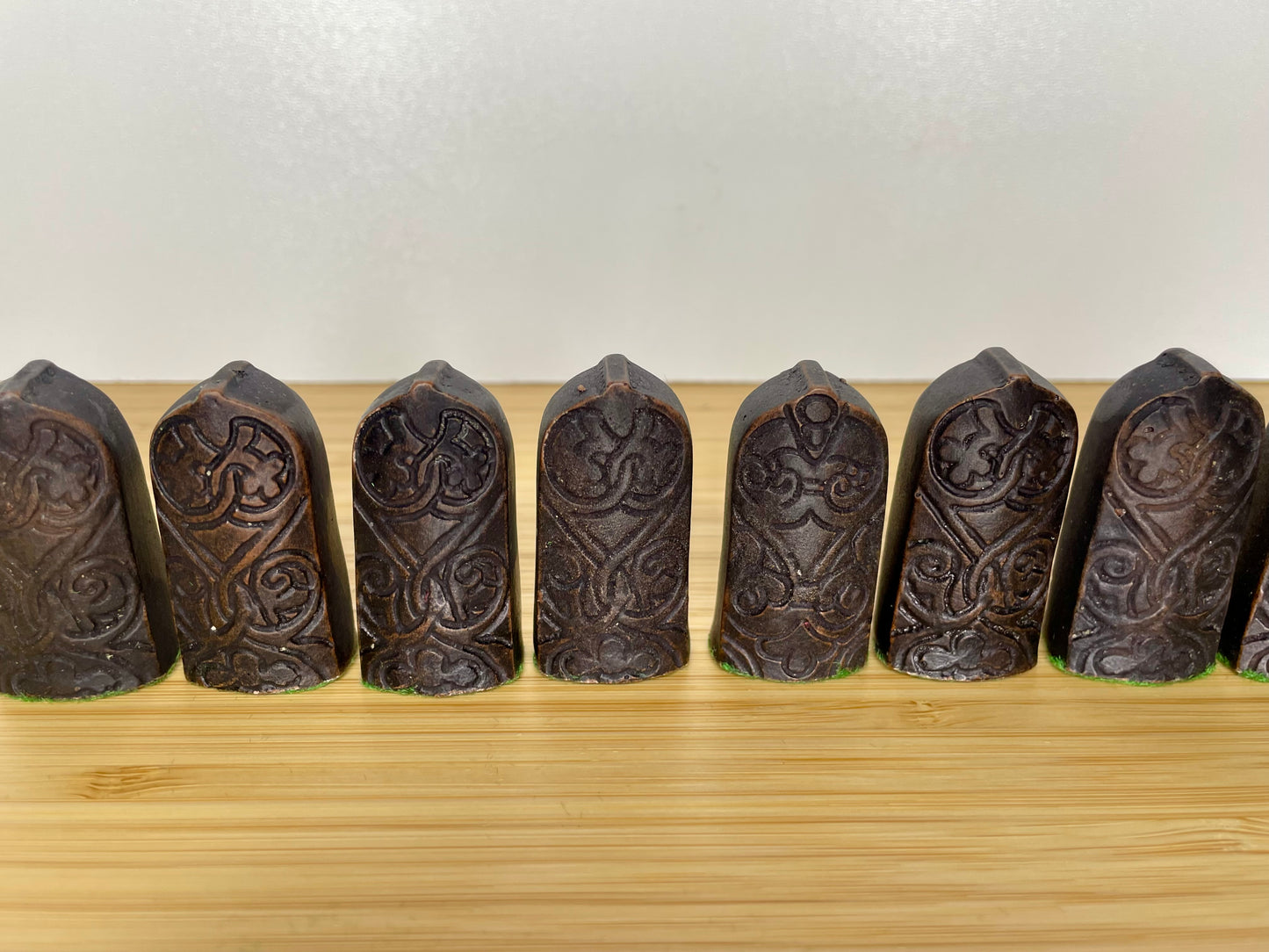 Full Size Isle of Lewis set of Chess Pieces