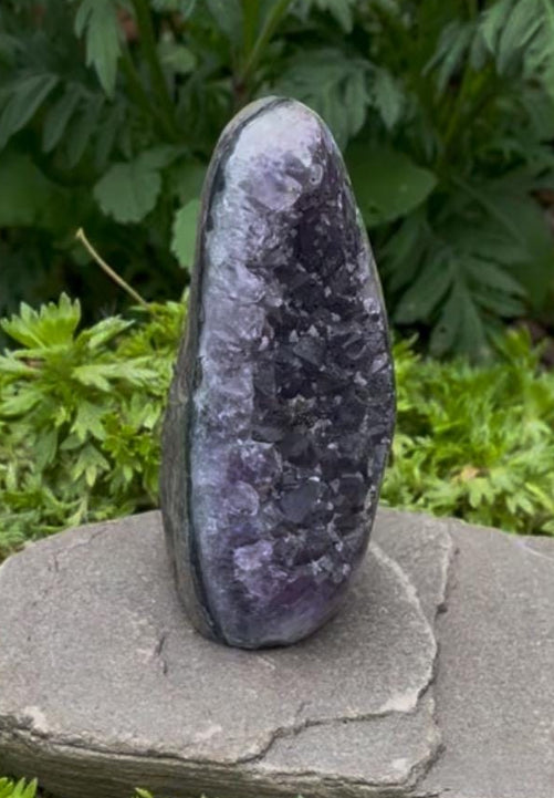 Small Amethyst Geode – Wemyssical Crystals & Crafts